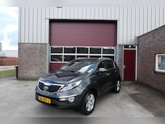 Kia Sportage - 2.0 Super Pack, Trekhaak, Zeer netjes, Camera, Navi, PDC, Leder, Stoelverw. voor en acht.