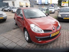 Renault Clio - 1.4-16V Exception airco 5drs nap apk