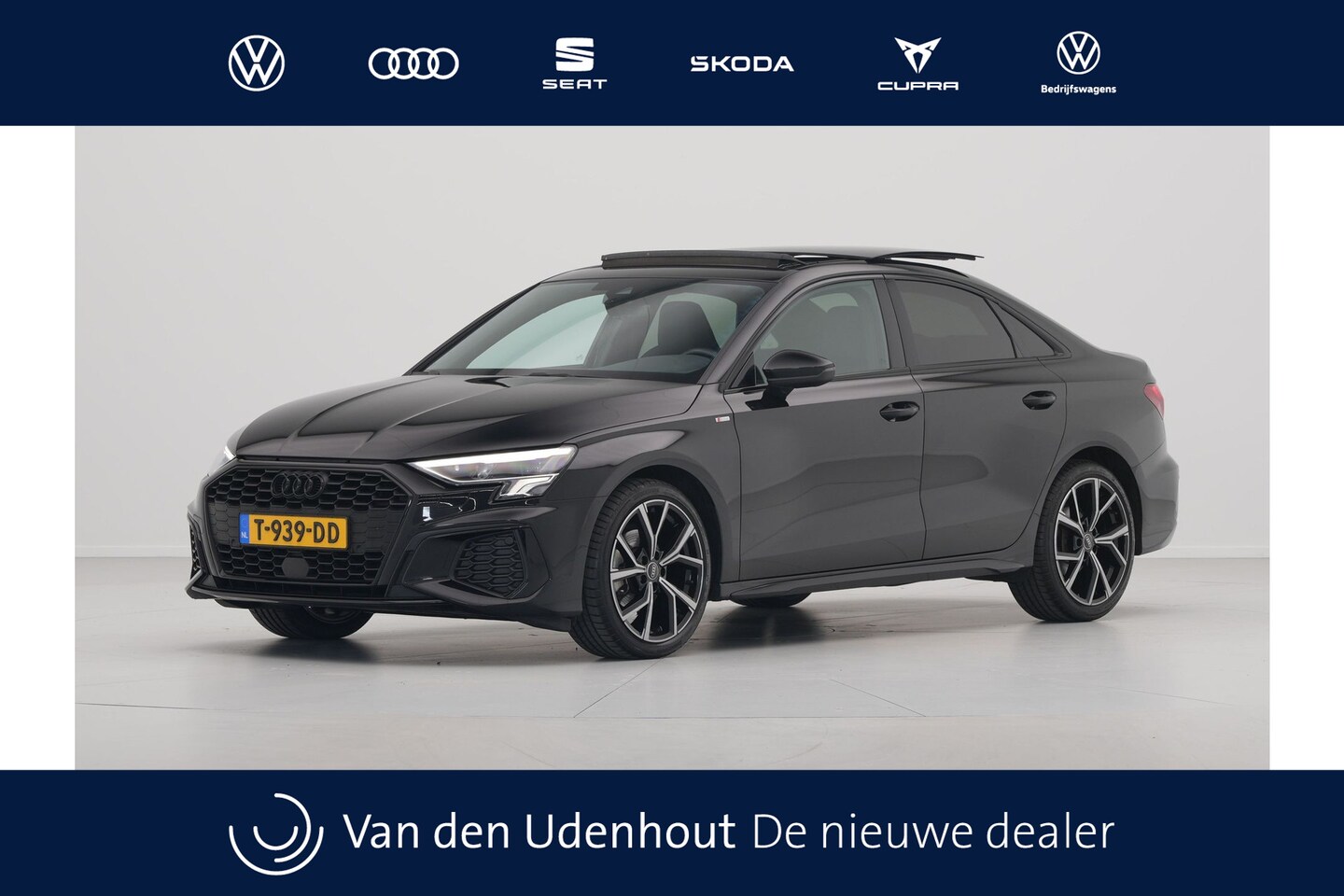 Audi A3 Limousine - 35 TFSI 150pk S-Tronic S-Line edition Panorama Navigatie Acc Led - AutoWereld.nl