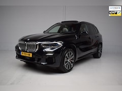 BMW X5 - XDrive45e M-SPORT PANORAMADAK / BOWERS-WILKINS / INDIVIDUAL / ADAPT.CRUISE / TREKHAAK / LA