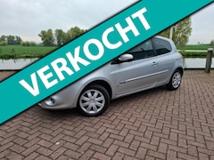 Renault Clio - 1.2 Authentique Airco Cruise IsoFix
