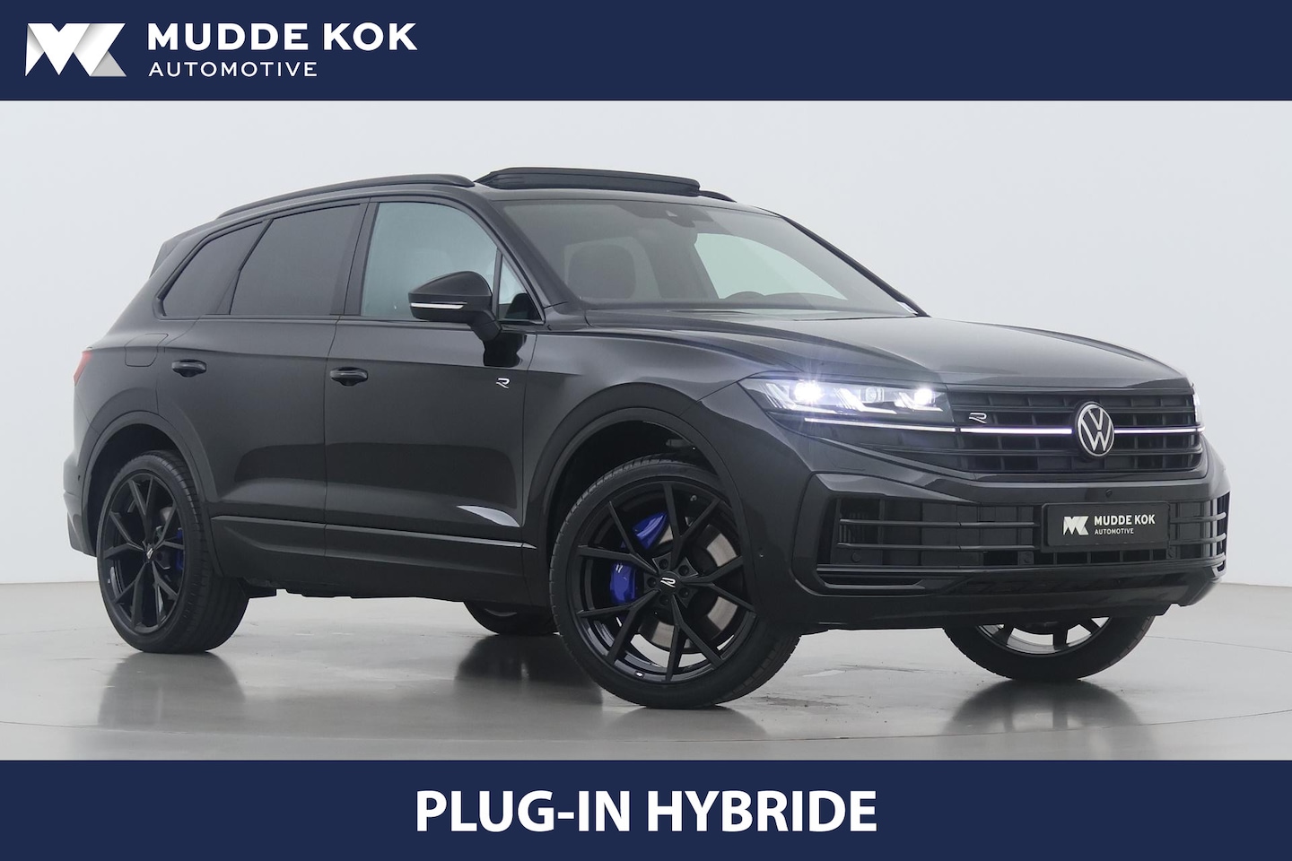 Volkswagen Touareg - 3.0 TSi 4MOTION R | NIEUW | Luchtvering | Head-Up | Massage+Ventilatie | Dynaudio | Trekha - AutoWereld.nl
