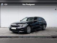 BMW 3-serie Touring - 320e High Executive M-Sport 18 Inch / Glazen Schuifdak / Getinte Ramen Achter / Stoelverwa