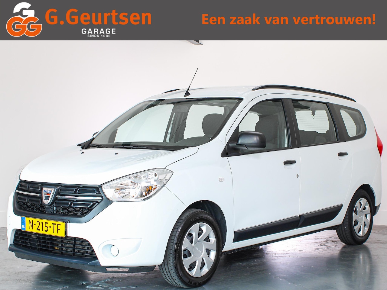 Dacia Lodgy - 1.3 TCe Essential 7-Persoons, Airco, Radio - AutoWereld.nl