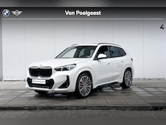 BMW X1 - xDrive30e M-Sport Pro 20 Inch / Adaptief Onderstel / Comfort Acces / Glazen Schuifdak / Di