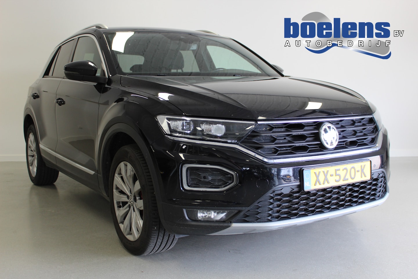 Volkswagen T-Roc - 1.5 TSI Sport | ACC | TREKHAAK | STOEL-VERW | 17'LMV | CARPLAY | NAVI | CLIMA | LED | PDC - AutoWereld.nl