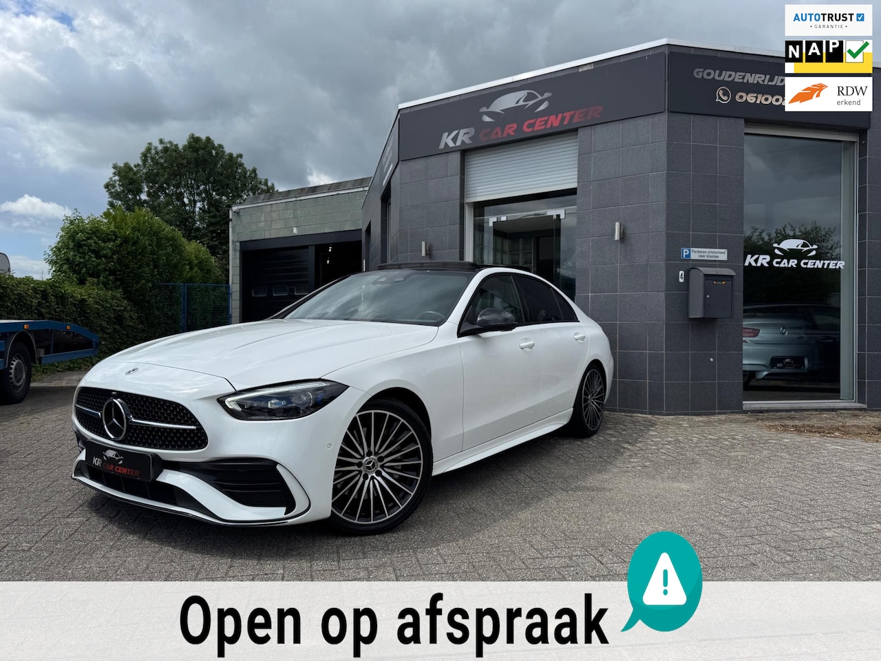 Mercedes-Benz C-klasse - 200 AMG PANO-CAMERA-SFEER-CARPLAY - AutoWereld.nl