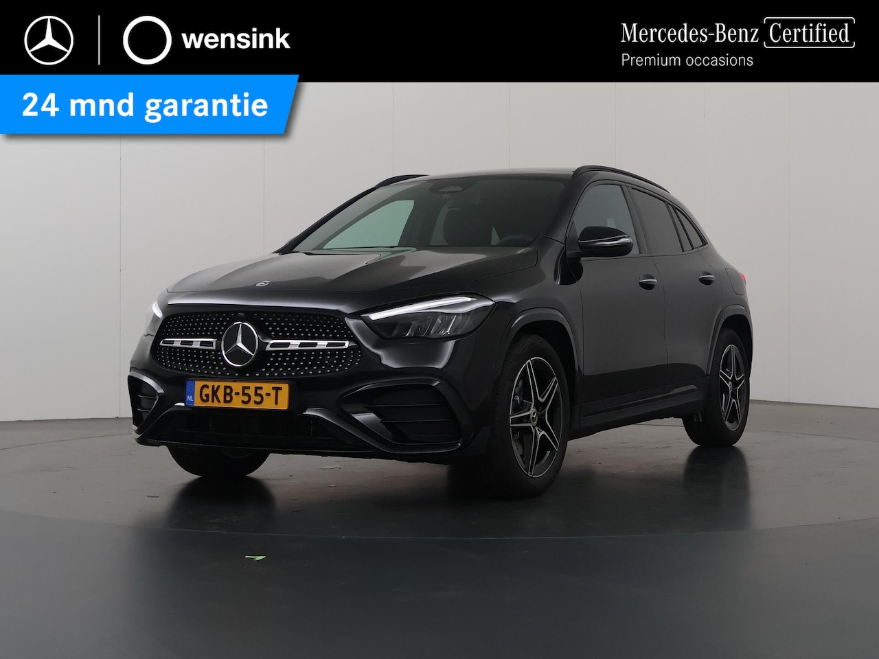 Mercedes-Benz GLA-Klasse - 180 Star Edition AMG Line | Panoramadak | Trekhaak | Sfeerverlichting | Stoelverwarming | - AutoWereld.nl