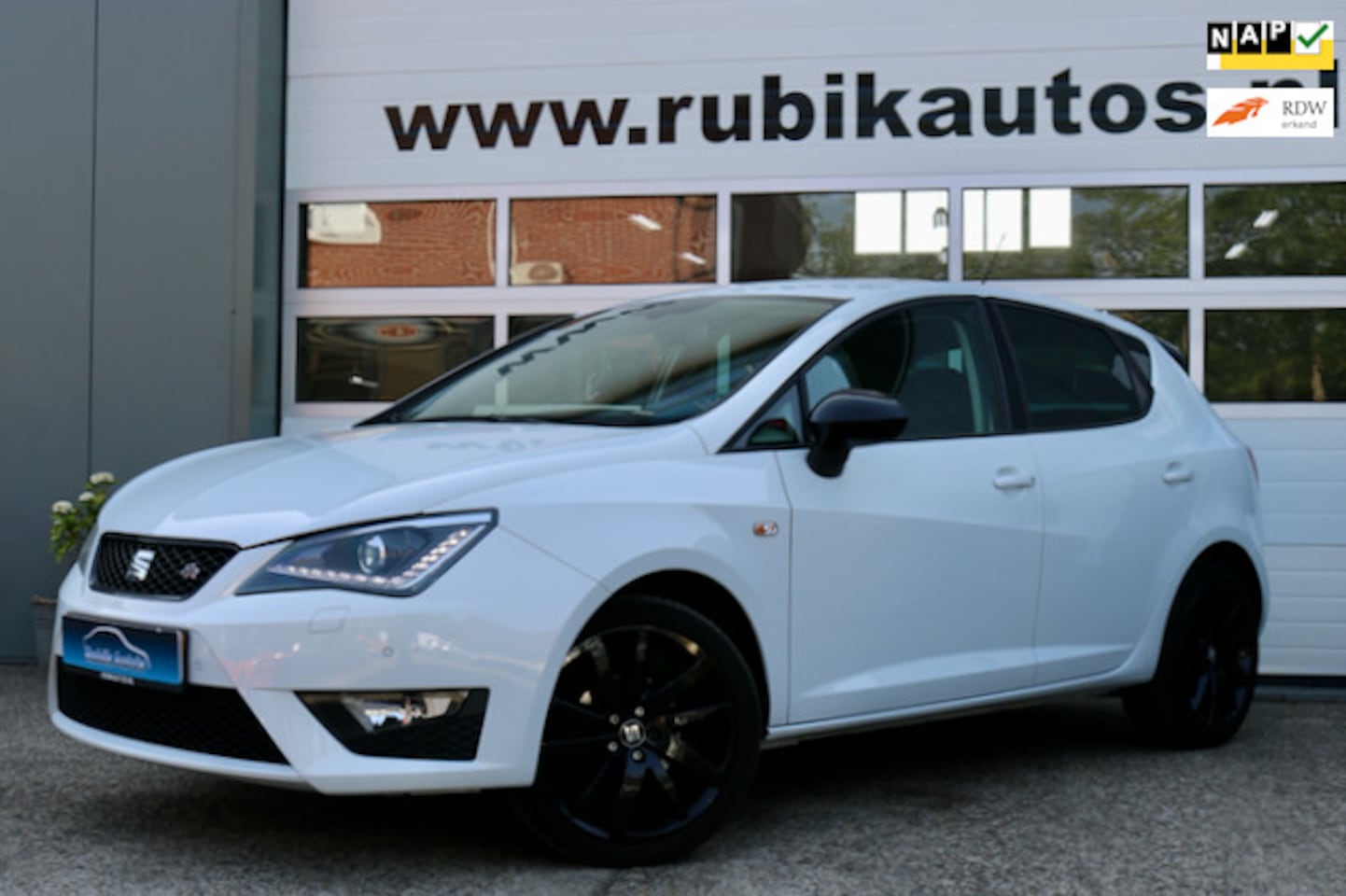 SEAT Ibiza - 1.0 EcoTSI FR Connect|CarPlay|Clima|Navi - AutoWereld.nl