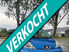Peugeot 107 - 1.0-12V XR LAGE KILOMETERS VOLLEDIGE ONDERHOUD