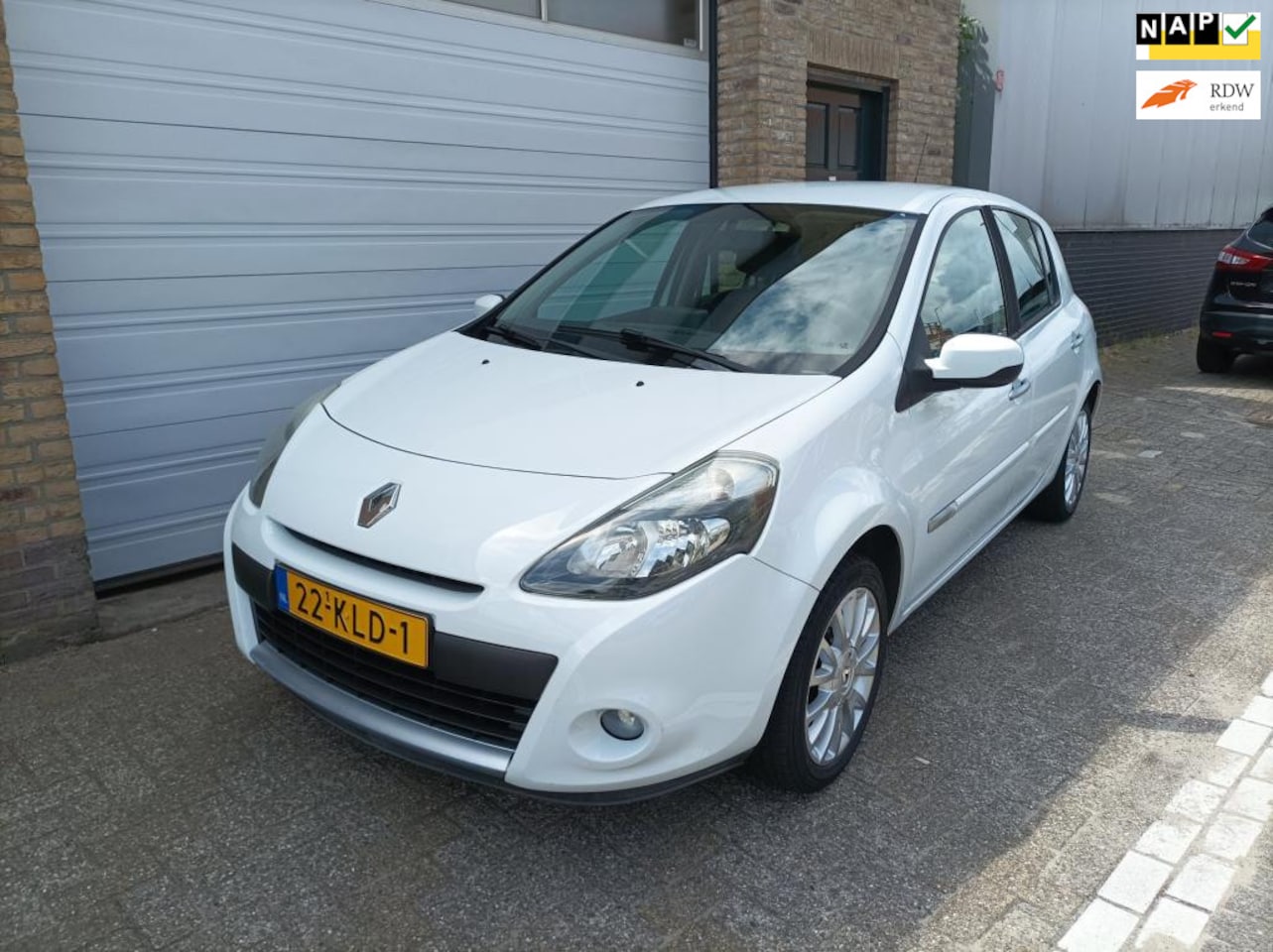 Renault Clio - 1.2 Dynamique 5 deurs Airco/Navi NL-Auto APK 7-2026 - AutoWereld.nl