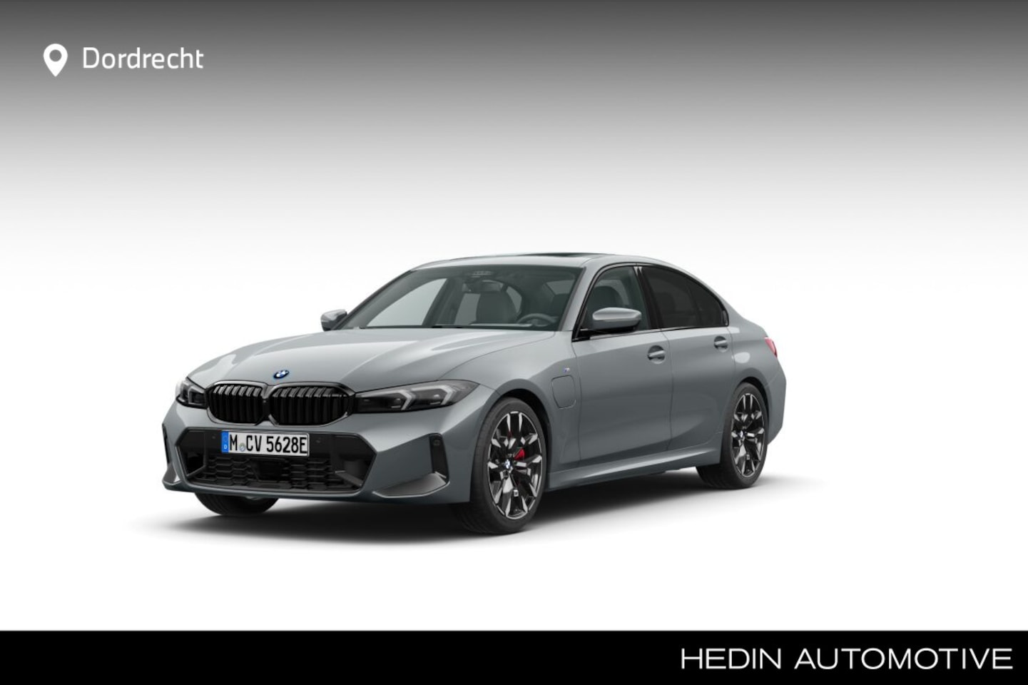 BMW 3-serie - 330e | 19 Inch | M-Sportpakket Pro | Innovation Pack | Comfort Pack | Panoramadak - AutoWereld.nl