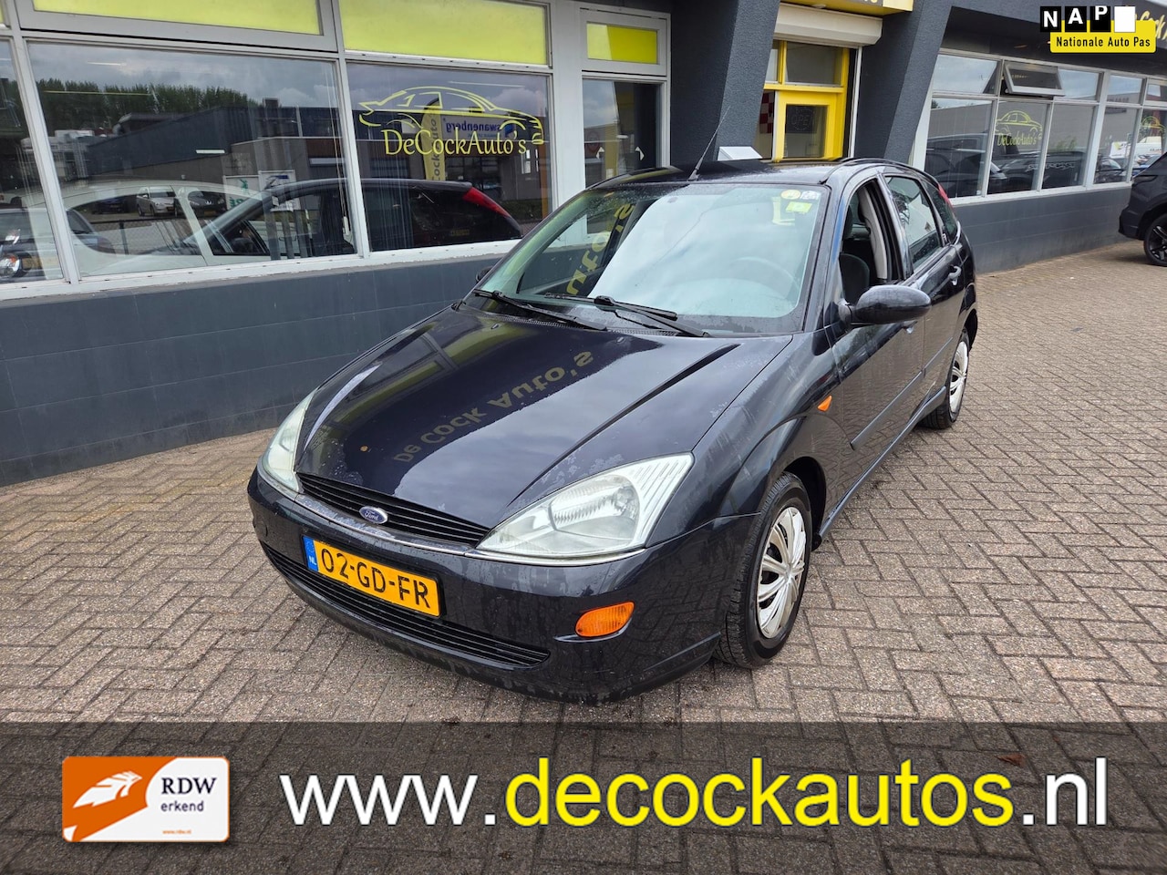 Ford Focus - 1.6-16V Ghia/TREKHAAK - AutoWereld.nl