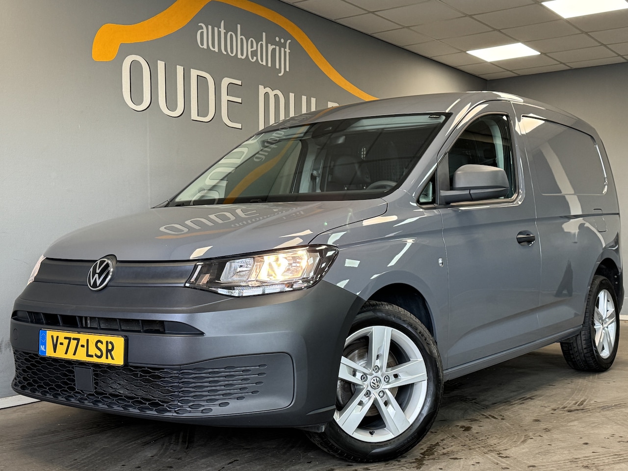Volkswagen Caddy Cargo - 2.0 TDI Stoelverwarming/Parkeersensoren - AutoWereld.nl