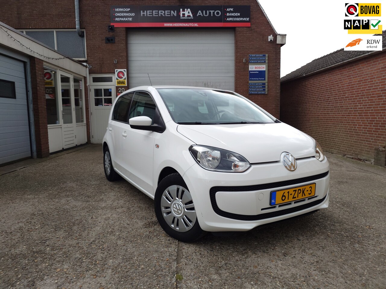 Volkswagen Up! - 1.0 move up! BlueMotion 1.0 move up! BlueMotion, Navi, Eerste eigenaar, Dealer onderhouden - AutoWereld.nl