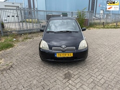 Toyota Yaris - 1.3-16V VVT-i Sol