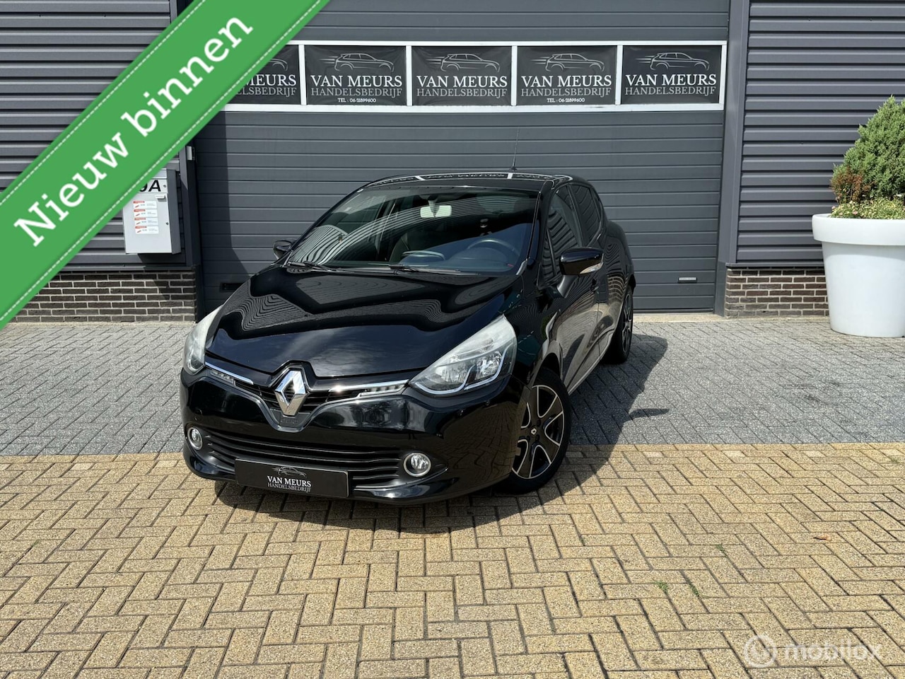 Renault Clio - 0.9 TCe Eco Collection, Airco, 5 Deurs, navigatie, apk 03-2026 - AutoWereld.nl