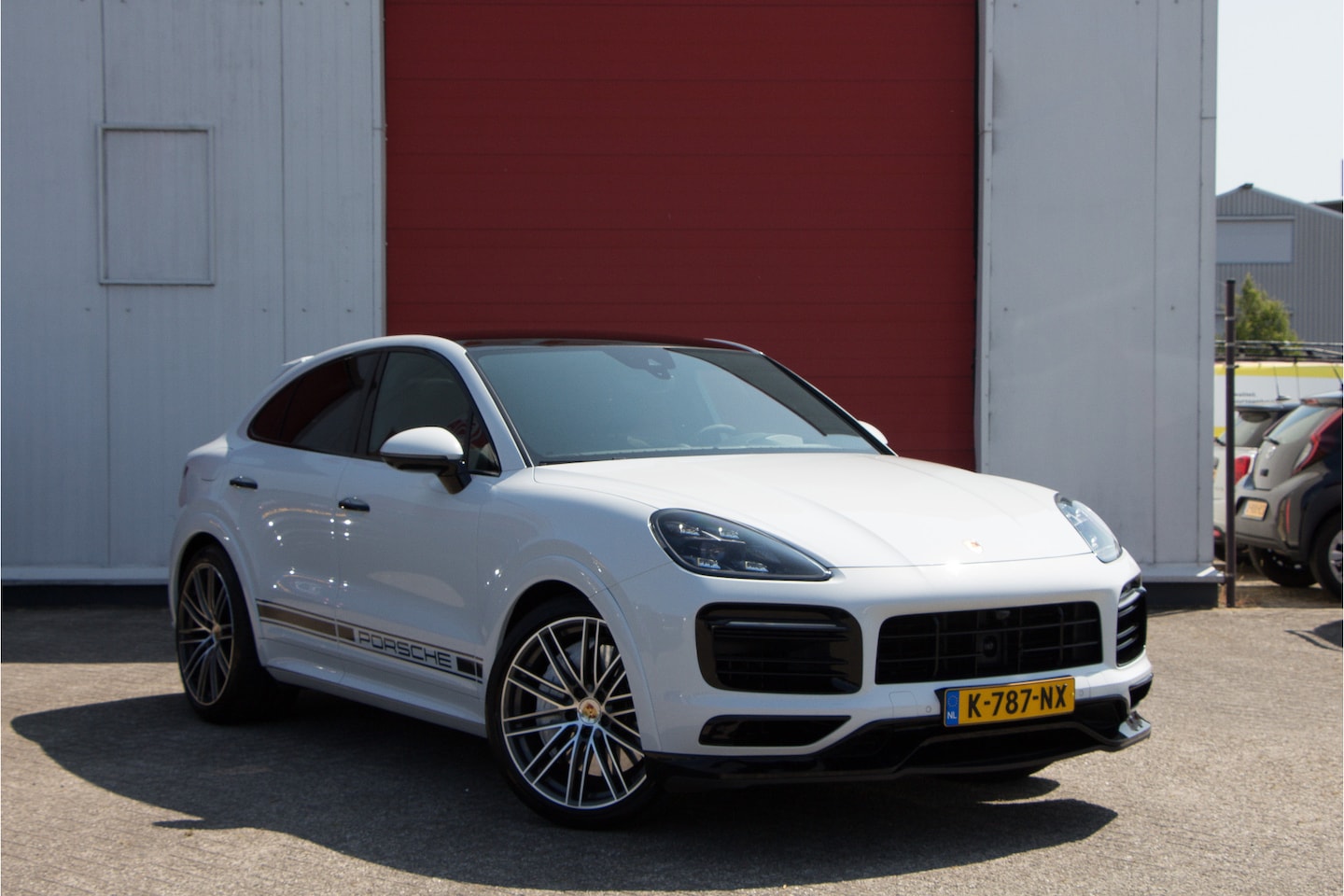 Porsche Cayenne Coupé - 3.0 340pk | Sport Design | Sport Chrono | PASM - AutoWereld.nl