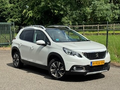 Peugeot 2008 - 1.2 PureTech Allure /Automaat/Carplay/Navi/Pano/