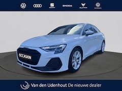 Audi A3 Limousine - 30 TFSI 116PK S edition / Parking Plus / Comfort Plus / Privacy glas
