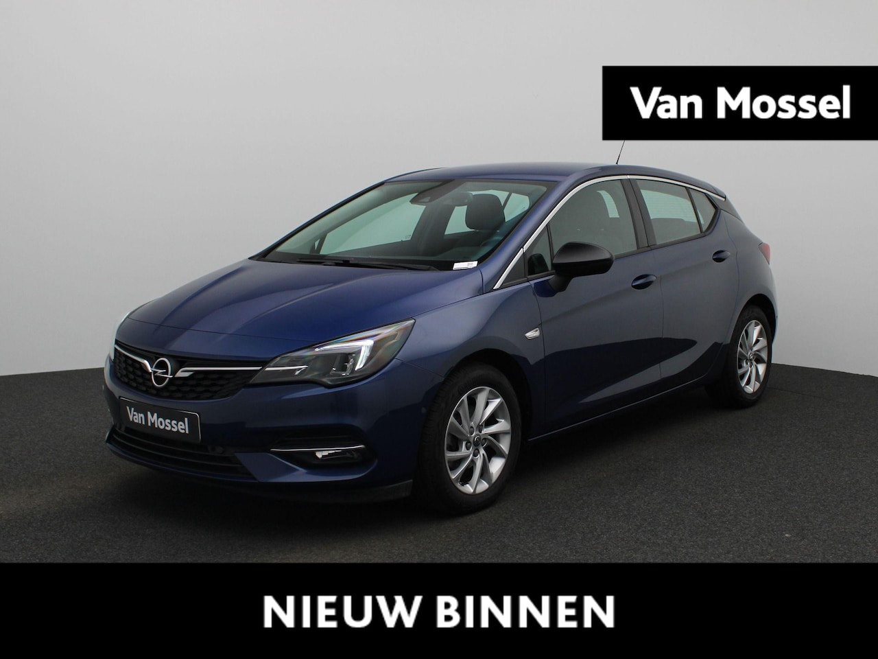 Opel Astra - 1.2 Blitz Elegance | NAVIGATIE | APPLE CARPLAY | CLIMATE CONTROL | PARKEERSENSOREN | CRUIS - AutoWereld.nl