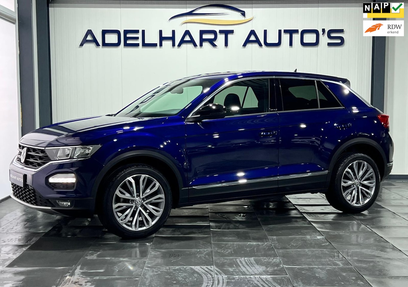 Volkswagen T-Roc - 1.0 TSI Style Business / Virtual Digital Cockpit / Navigatie full map / Camera / Cruise co - AutoWereld.nl