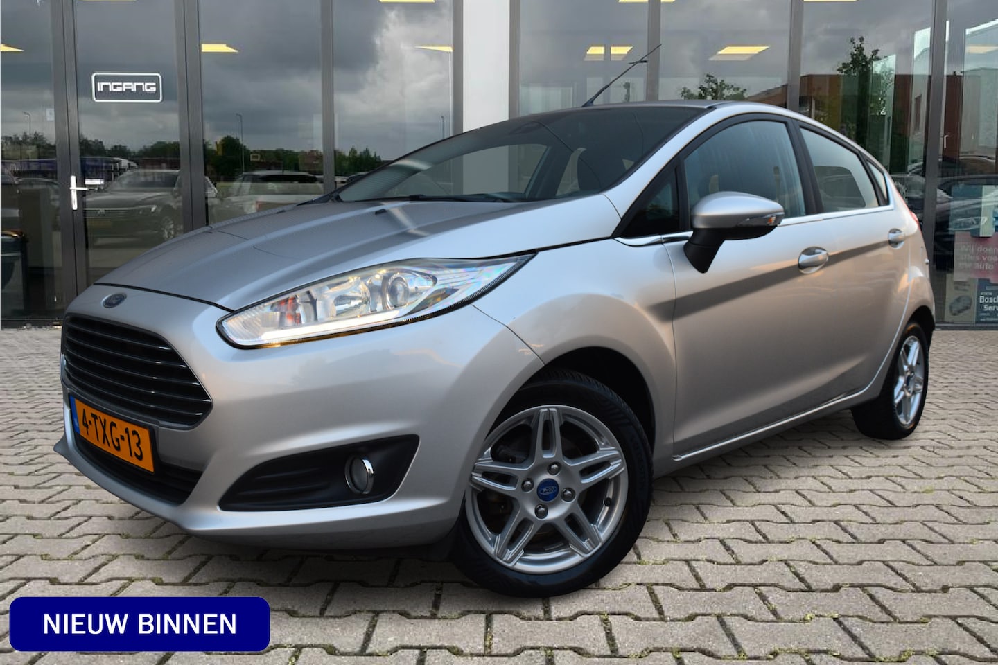 Ford Fiesta - 1.0 EcoBoost Titanium | Navi | PDC | Airco | - AutoWereld.nl