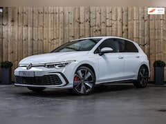 Volkswagen Golf - 1.4 eHybrid GTE *Stoelverwarming*Led*ACC*App connect
