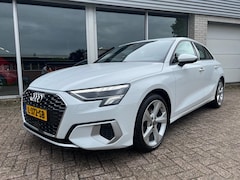 Audi A3 Sportback - 35 TFSI 1.5 TFSI 150 PK, Nieuw model, LED, 1e Eigenaar