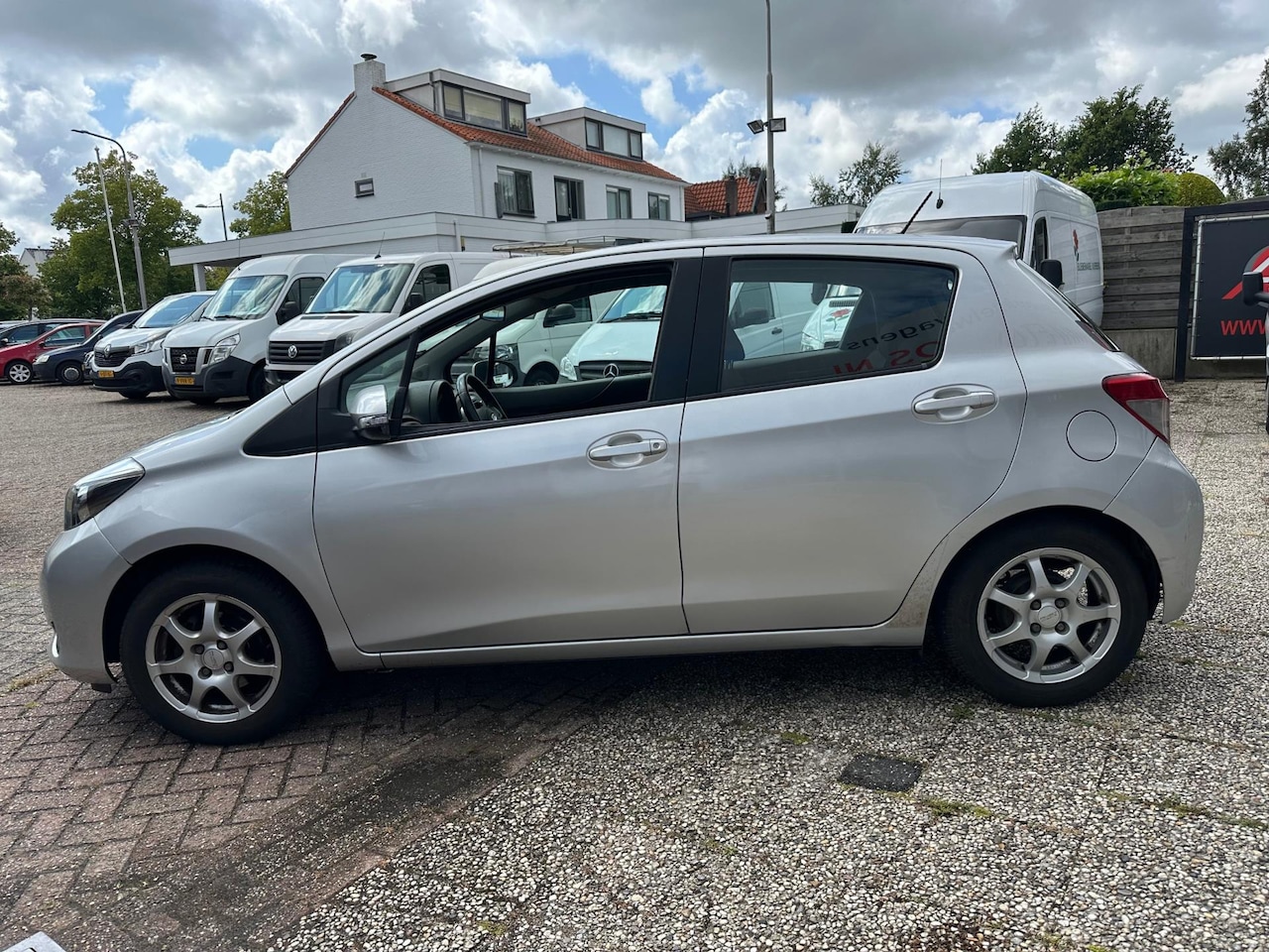 Toyota Yaris - 1.0,VVT-i Aspiration,5-DRS,AC,112225km - AutoWereld.nl