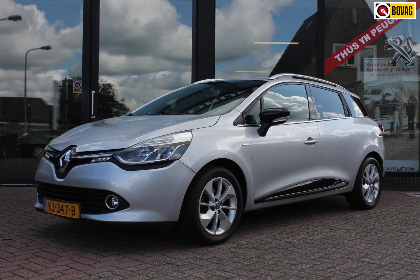 Renault Clio Estate - 0.9 TCe Limited Airco/LMV/Navi/Cruise/NAP! - AutoWereld.nl
