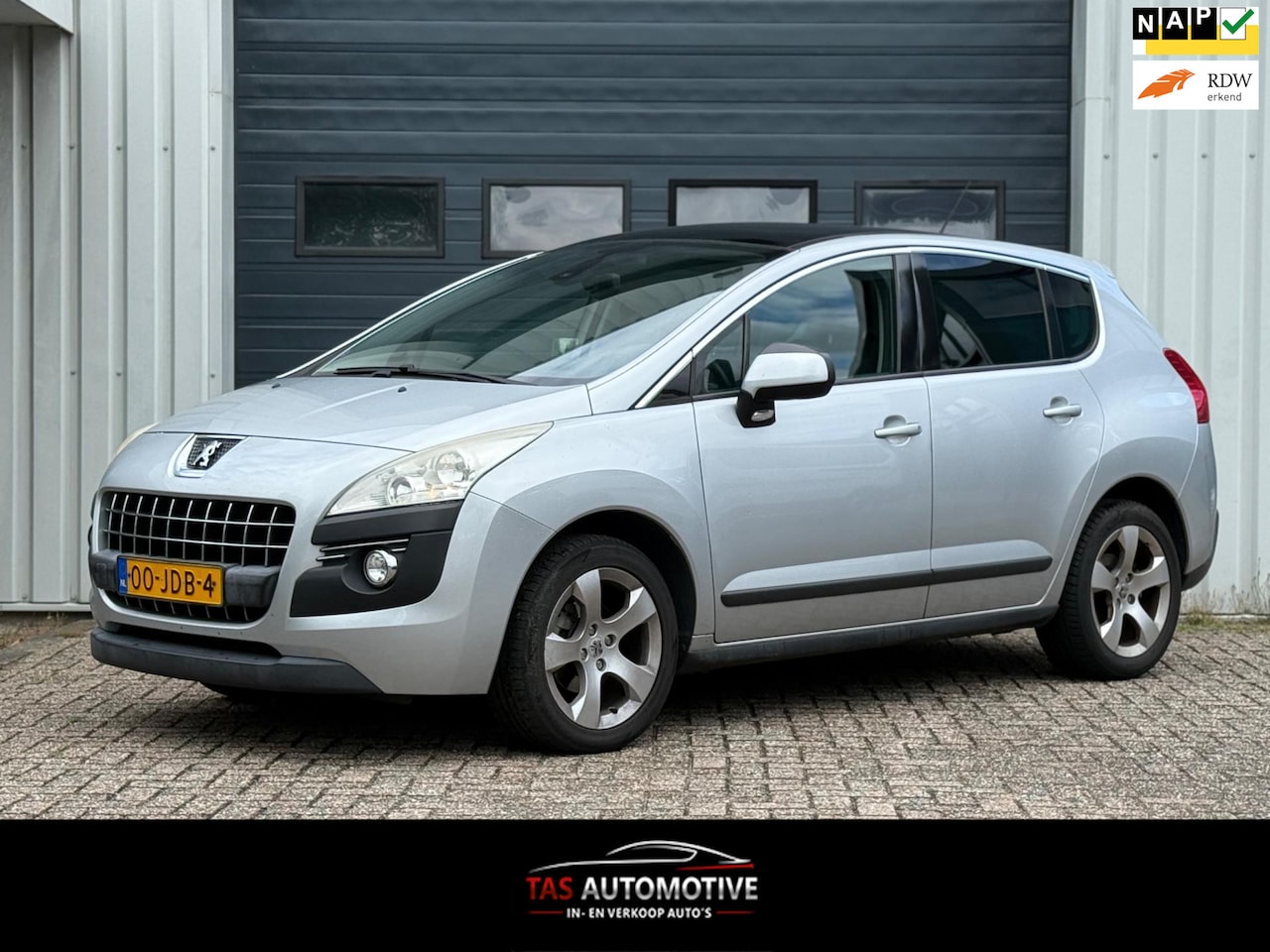 Peugeot 3008 - 1.6 VTi Première CRUISE / CLIMA / PANO - AutoWereld.nl