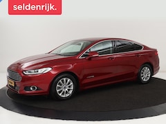 Ford Mondeo - 2.0 IVCT HEV Titanium X | Stoelverwarming | Adaptive cruise | Carplay | Camera | Keyless |