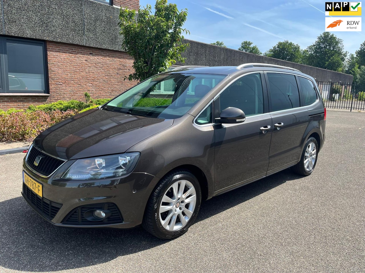 SEAT Alhambra - 1.4 TSI Style Business 7P boekjes Navi Camera Trekhaak N.A.P - AutoWereld.nl
