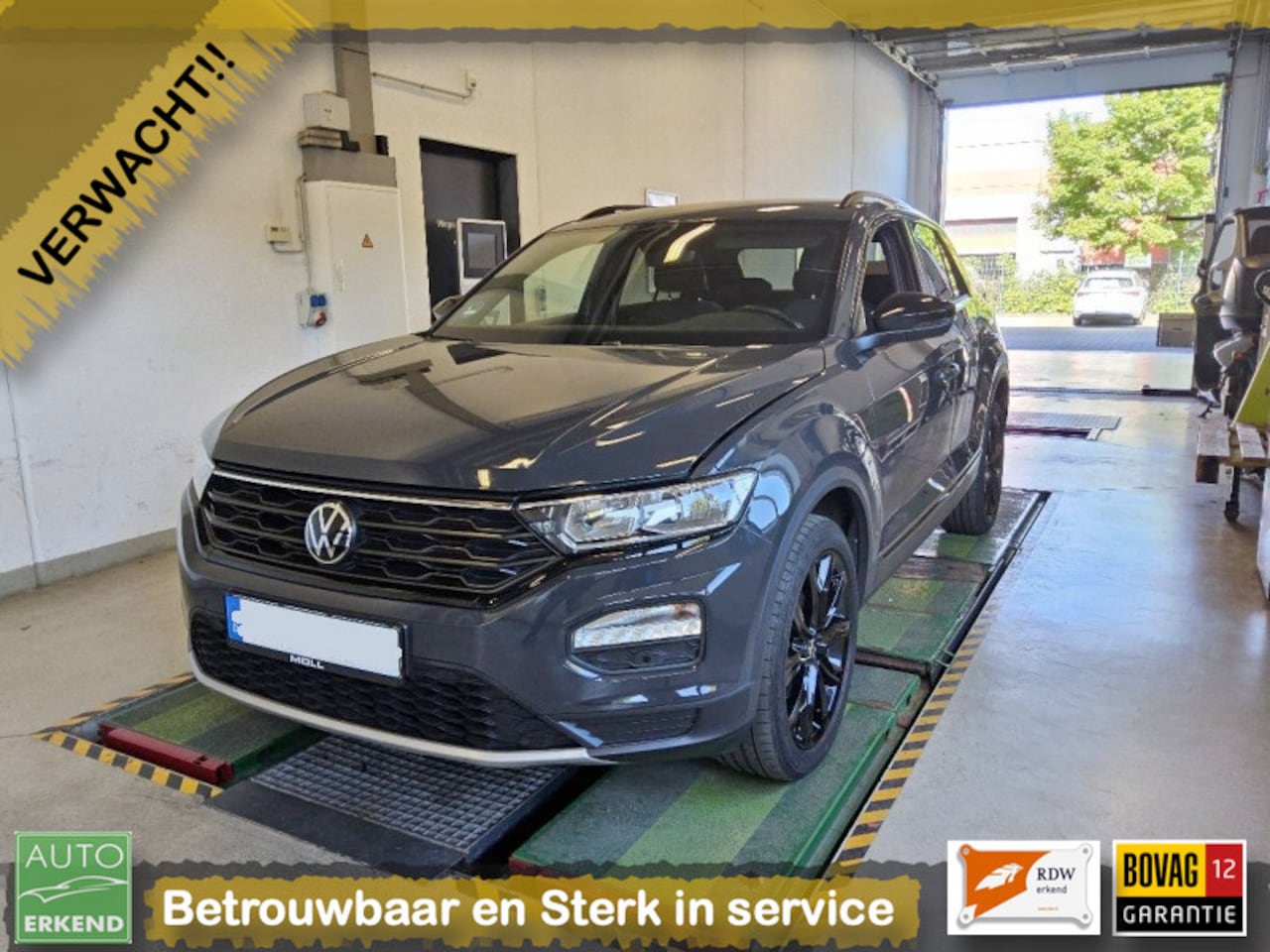 Volkswagen T-Roc - 1.0 TSI Style Business 1.0 TSI Style Business - AutoWereld.nl