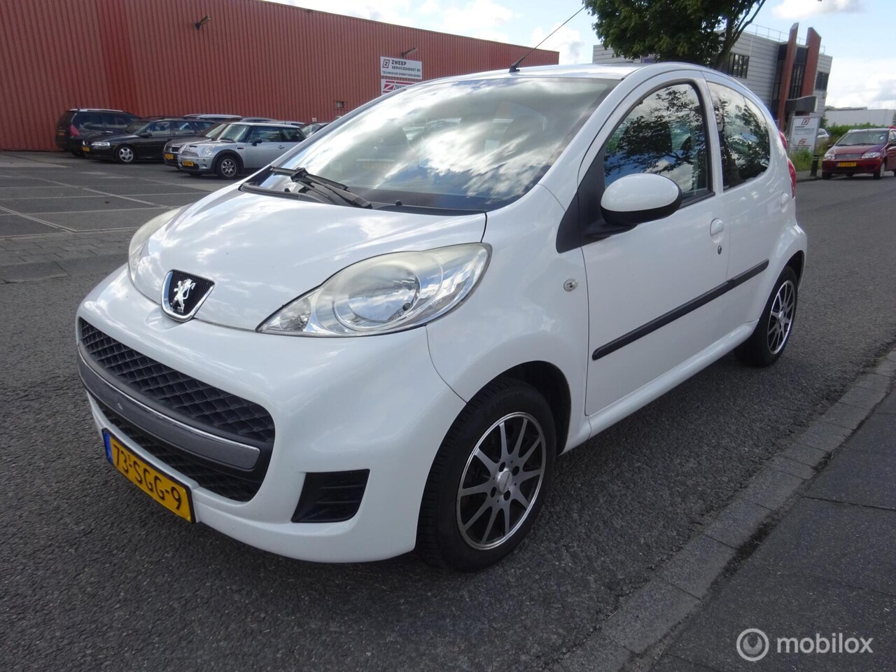 Peugeot 107 - 1.0-12V XS 1.0-12V XS - AutoWereld.nl