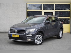 Volkswagen T-Roc - 1.0 TSI Style BJ2021 Lmv 16" | Led | Pdc | Navi | App-Connect | Airco | Cruise control | G