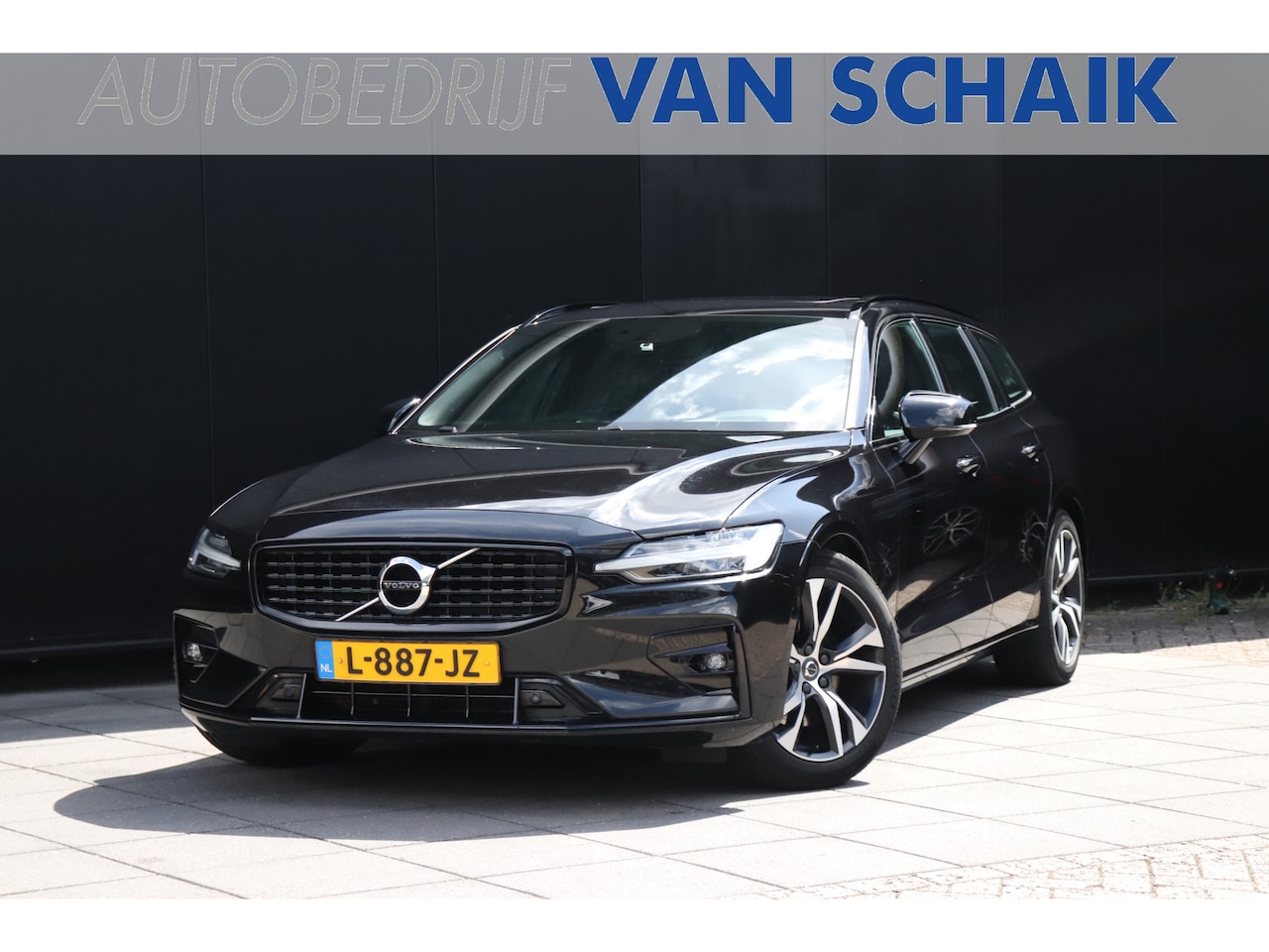 Volvo V60 - 2.0 B3 R-Design 164PK AUTOMAAT | MEMORY | LEDER | | H&K | PANO | CAMERA | NAVI | CRUISE | - AutoWereld.nl