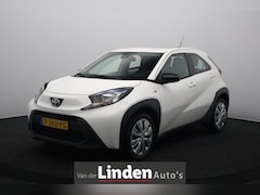 Toyota Aygo - 1.0 VVT-i MT Play | Carplay&Android | Camera | Airco