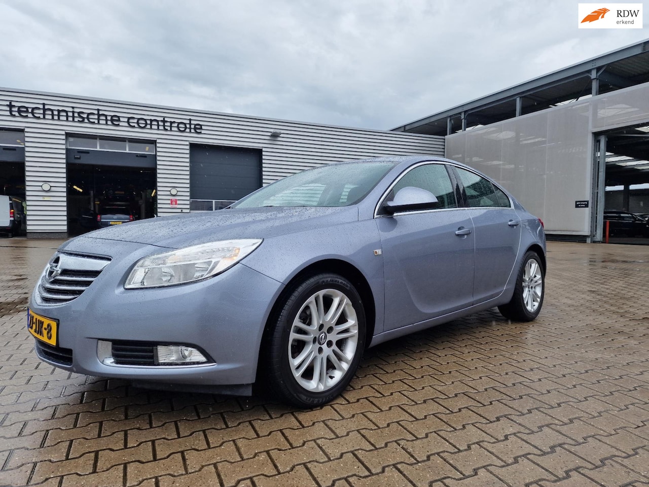 Opel Insignia - 1.6 T Edition NAVI CRUISE TREKHAAK 2 X SLEUTELS - AutoWereld.nl