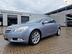 Opel Insignia - 1.6 T Edition NAVI CRUISE TREKHAAK 2 X SLEUTELS