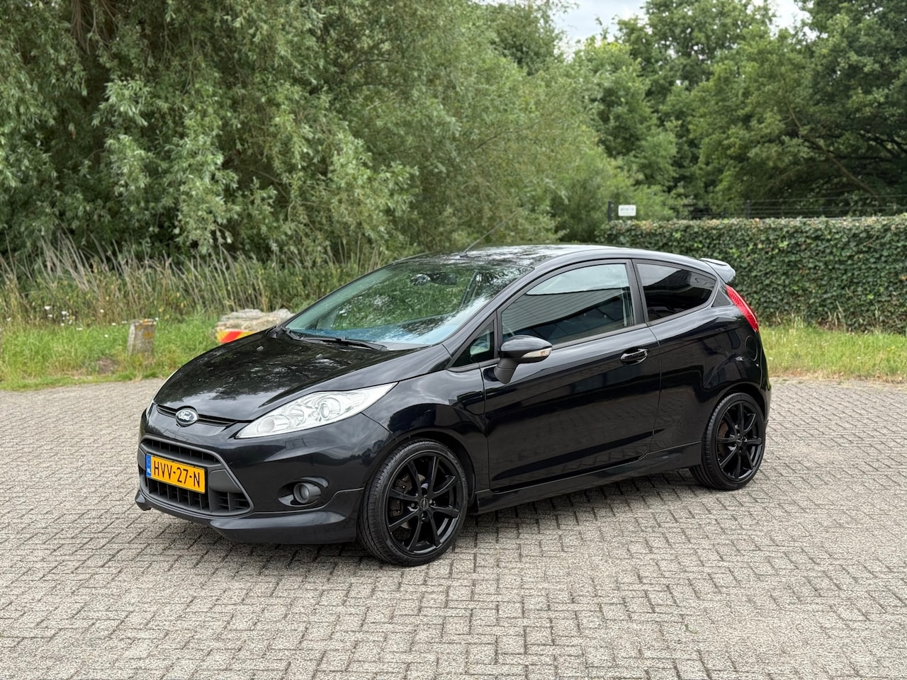 Ford Fiesta - 1.6 Sport CRUISE CONTROL I NWE APK I 120 PK I SPORTIEF - AutoWereld.nl