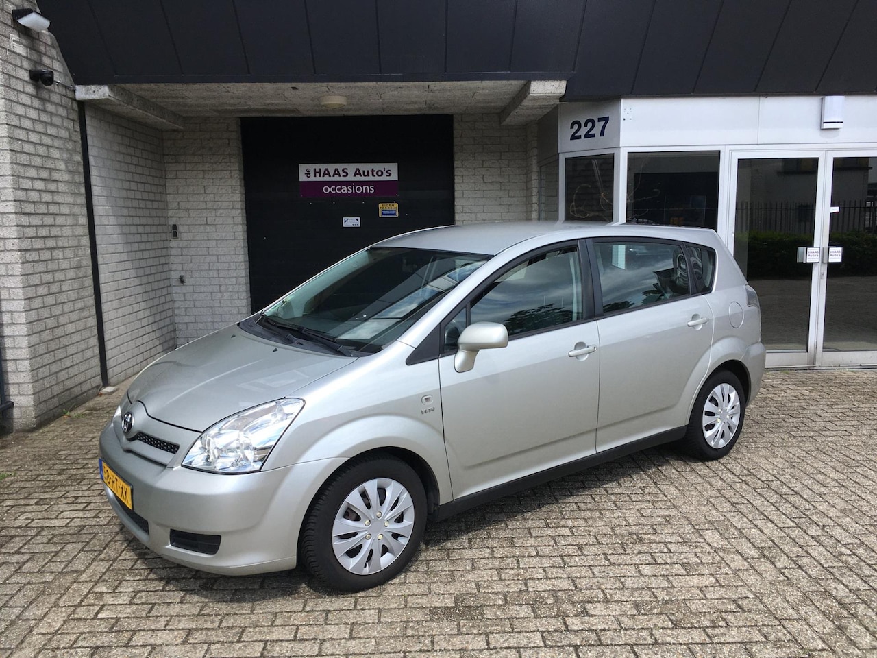 Toyota Corolla Verso - 1.6 VVT-i Terra / AIRCO / NETTE STAAT / APK 16 AUGUSTUS 2025 - AutoWereld.nl