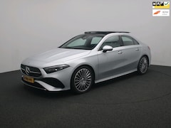 Mercedes-Benz A-klasse - 180 Star Edition AMG Line Plus | Pano | 19 inch