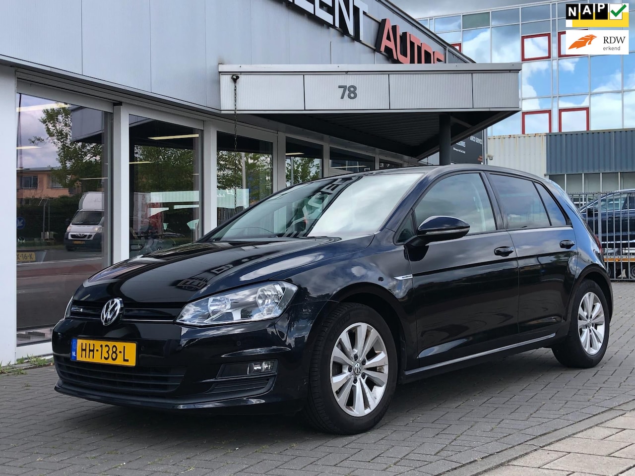 Volkswagen Golf - 1.0 TSI Business Edition Connected 1.0 TSI Business Edition Connected - AutoWereld.nl