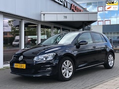 Volkswagen Golf - 1.0 TSI Business Edition Connected