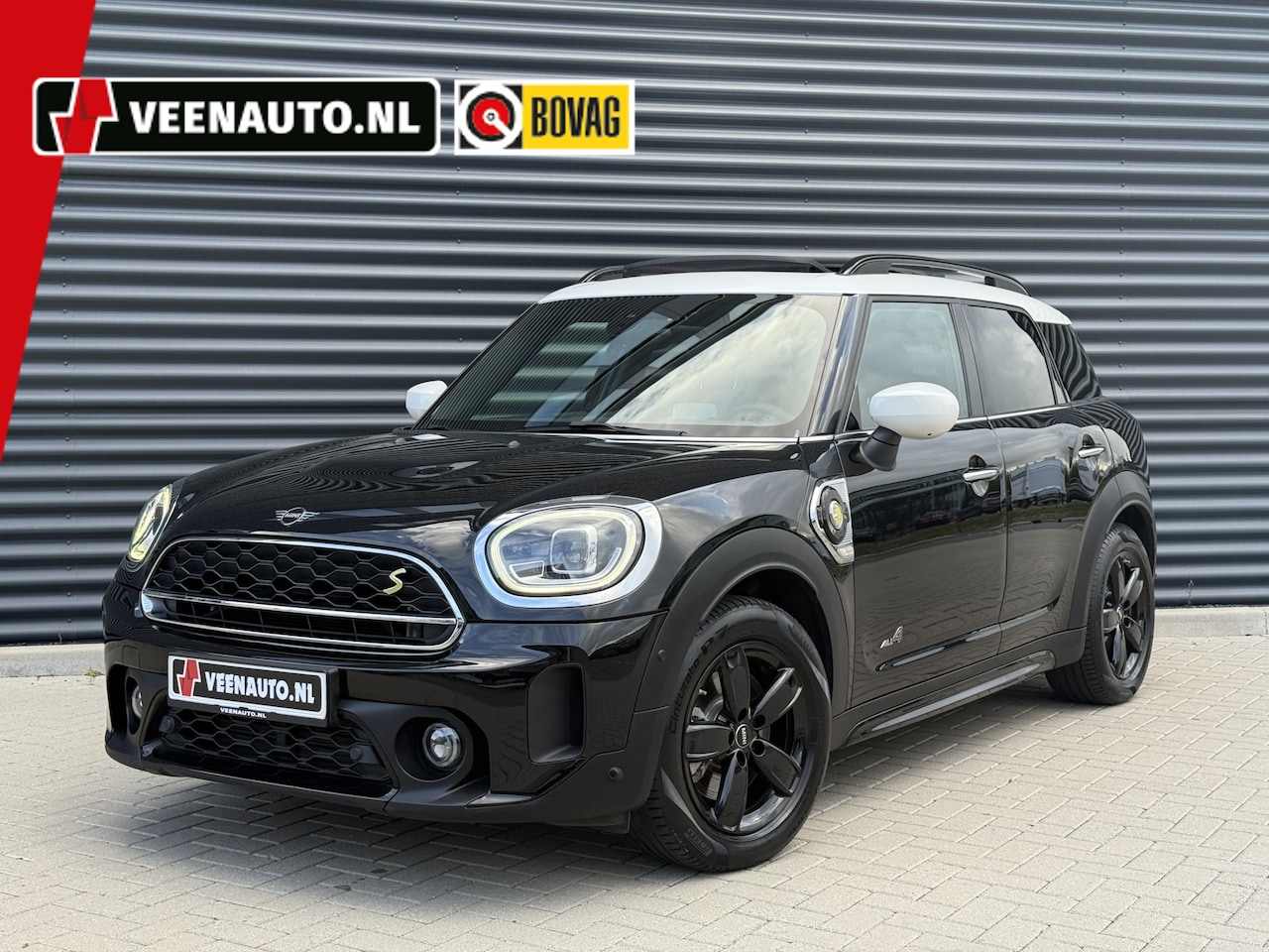 MINI Countryman - 2.0 Cooper SE ALL4 Pano/Camera/stoel+stuurwarm/Apple - AutoWereld.nl