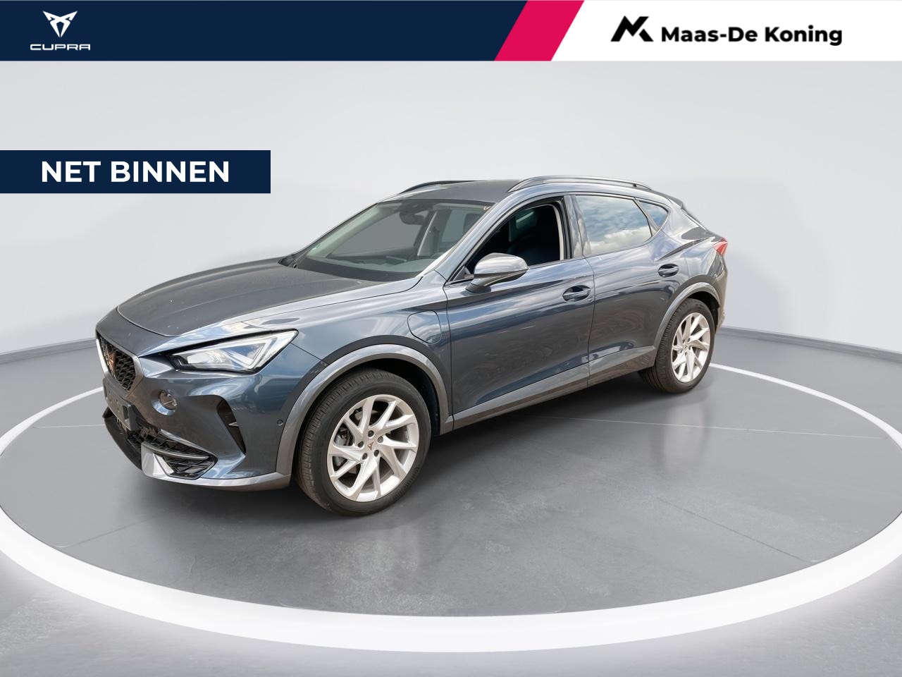 CUPRA Formentor - 1.4e-Hybrid 150kW/204PK DSG · Apple Car Play · Camera + Parkeersensoren · Stuurverwarming - AutoWereld.nl