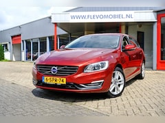 Volvo V60 - 2.4 D6 AWD Plug-In Hybrid Summum Aut. Navi|Leder|LMV