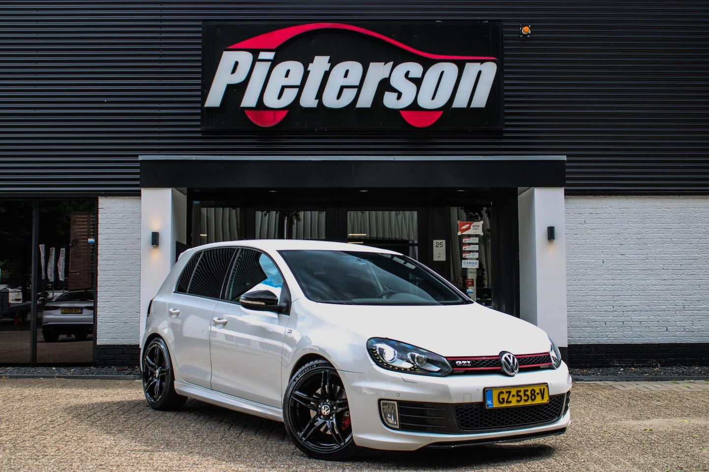 Volkswagen Golf - 2.0 GTI Edition 35 235PK NWE KETTING XENON - AutoWereld.nl